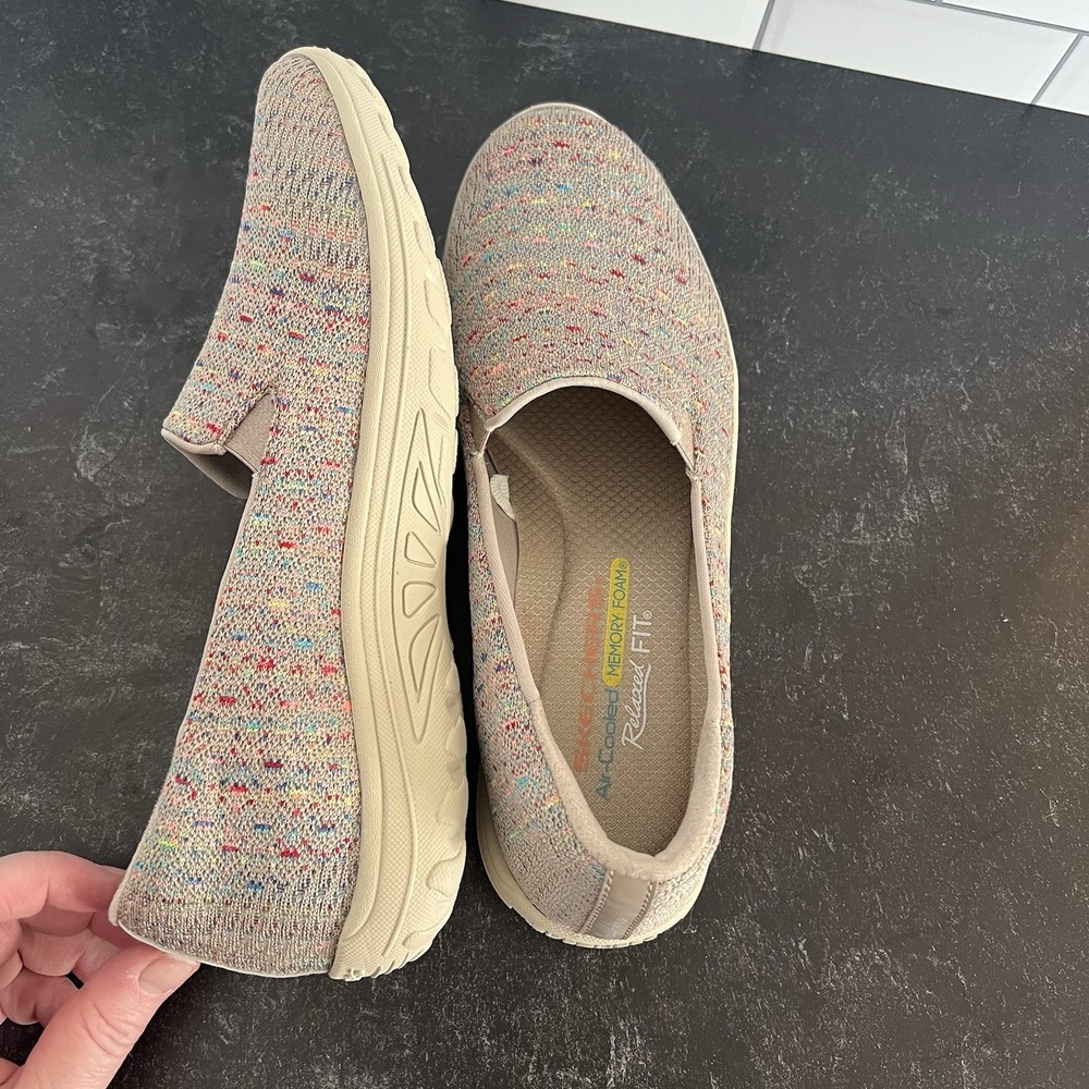 Skechers Relaxed Fit Tan and Rainbow Women's Size 7 - Roomy Toebox, Cushioned - Picture 7 of 13